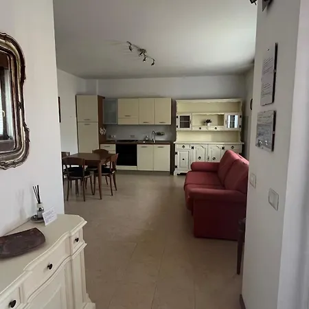 Pitagora Apartment *